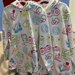 Boys sweater fr urban size 8 and 14